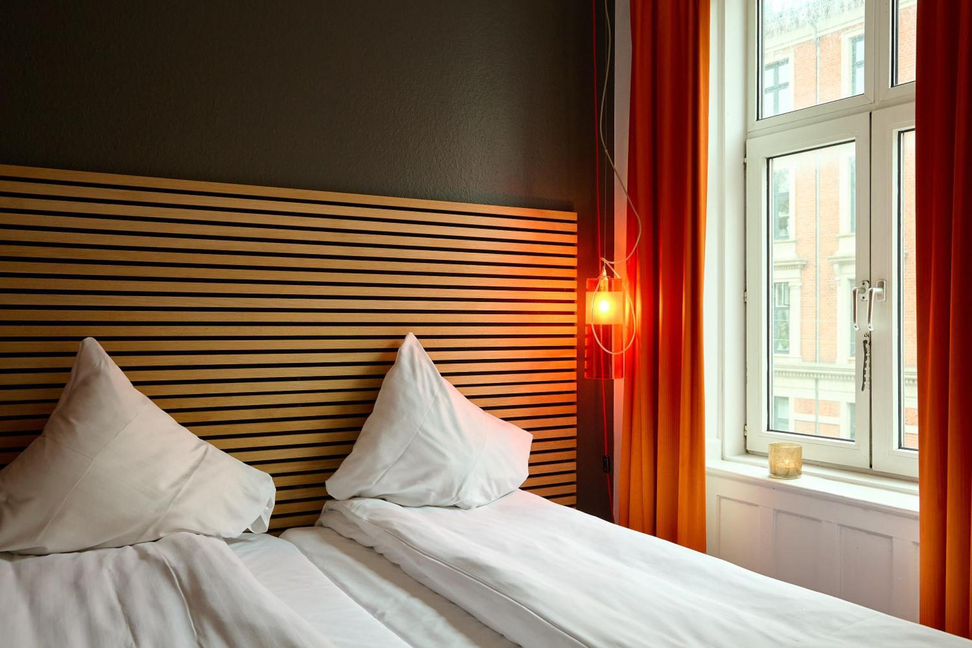 Annex Hotel 2*