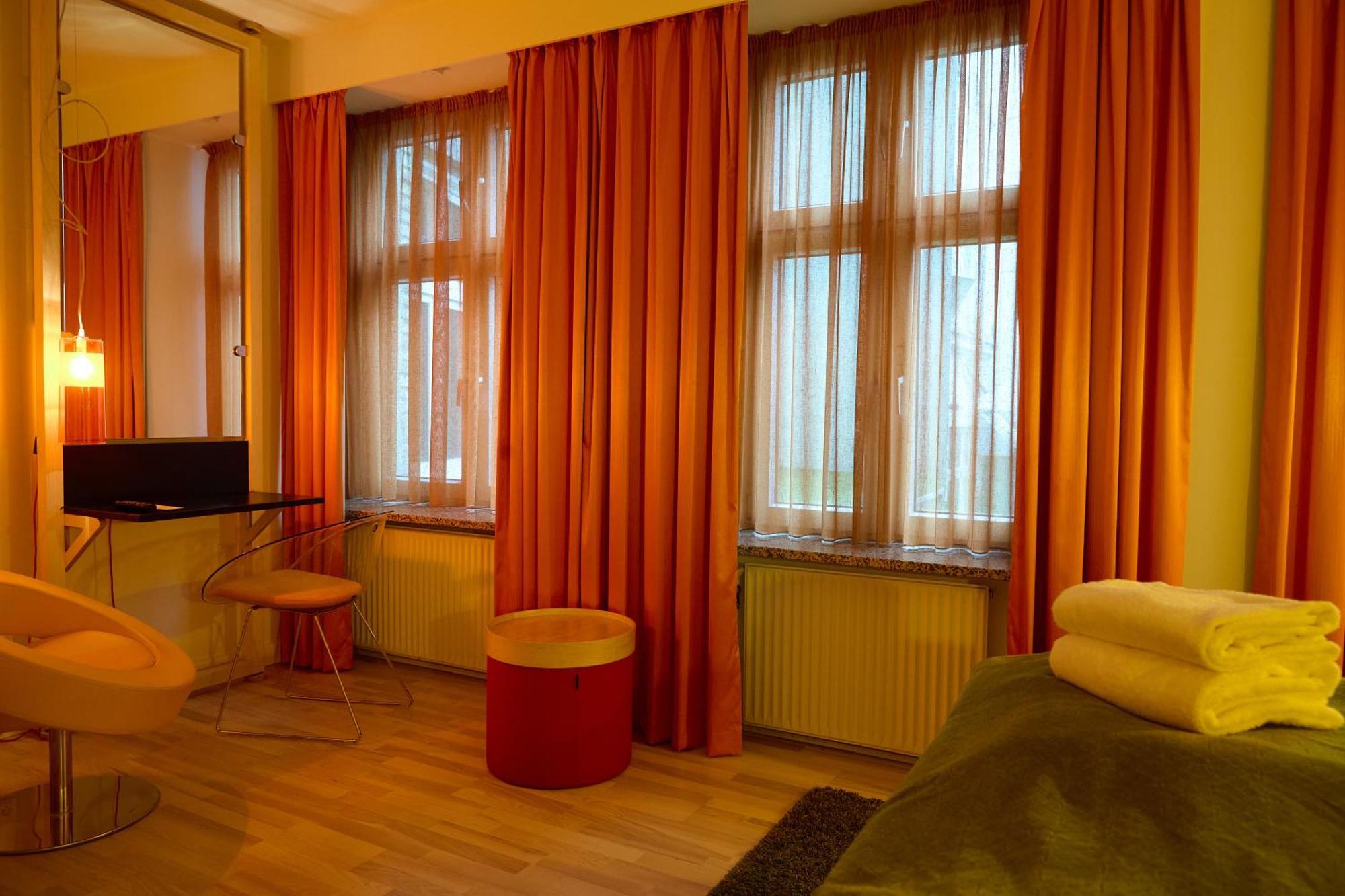 Annex Hotel